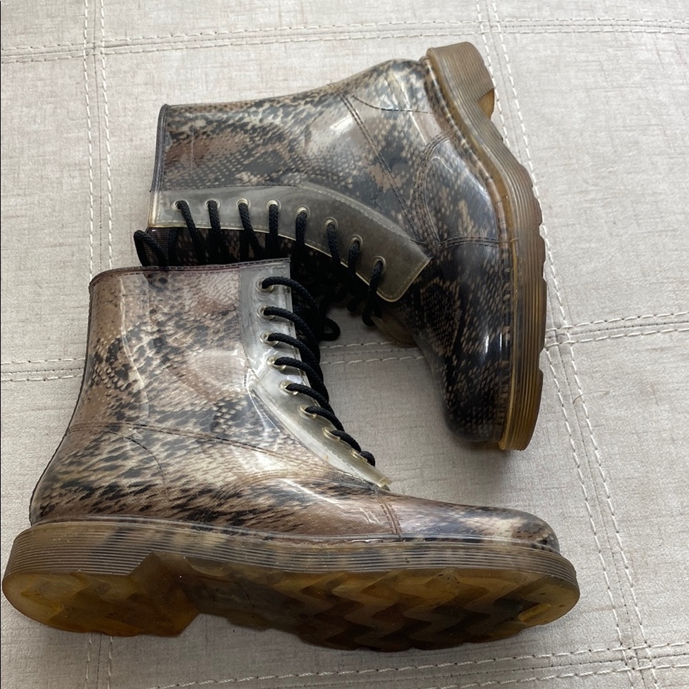 Snakeskin Patterned Ankle Boots